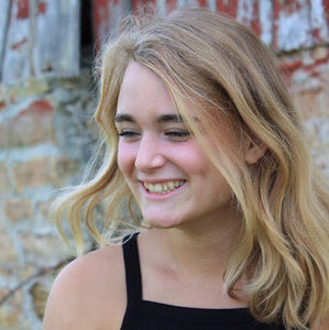 Meet your Posher, Emma